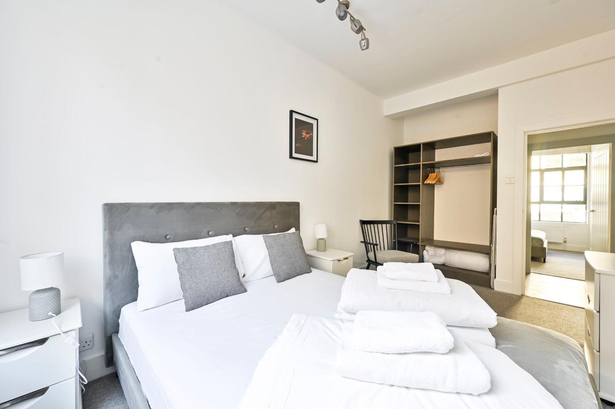 Farringdon Comfortable 3 Bed Londra