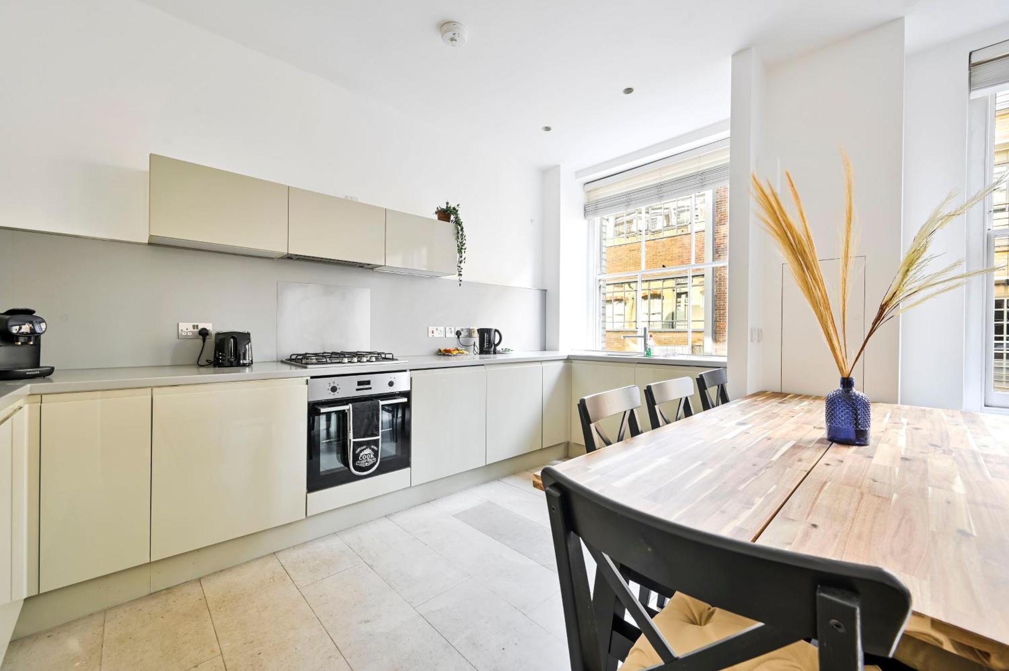 Farringdon Comfortable 3 Bed Appartamento